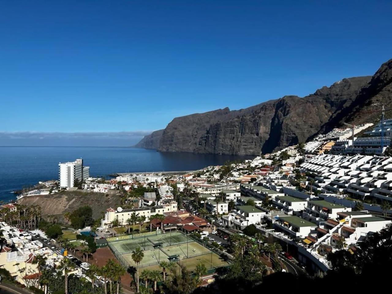 Apartamento En Los Acantilados De Los Gigantes Акантиладо-де-Лос-Хигантес Экстерьер фото